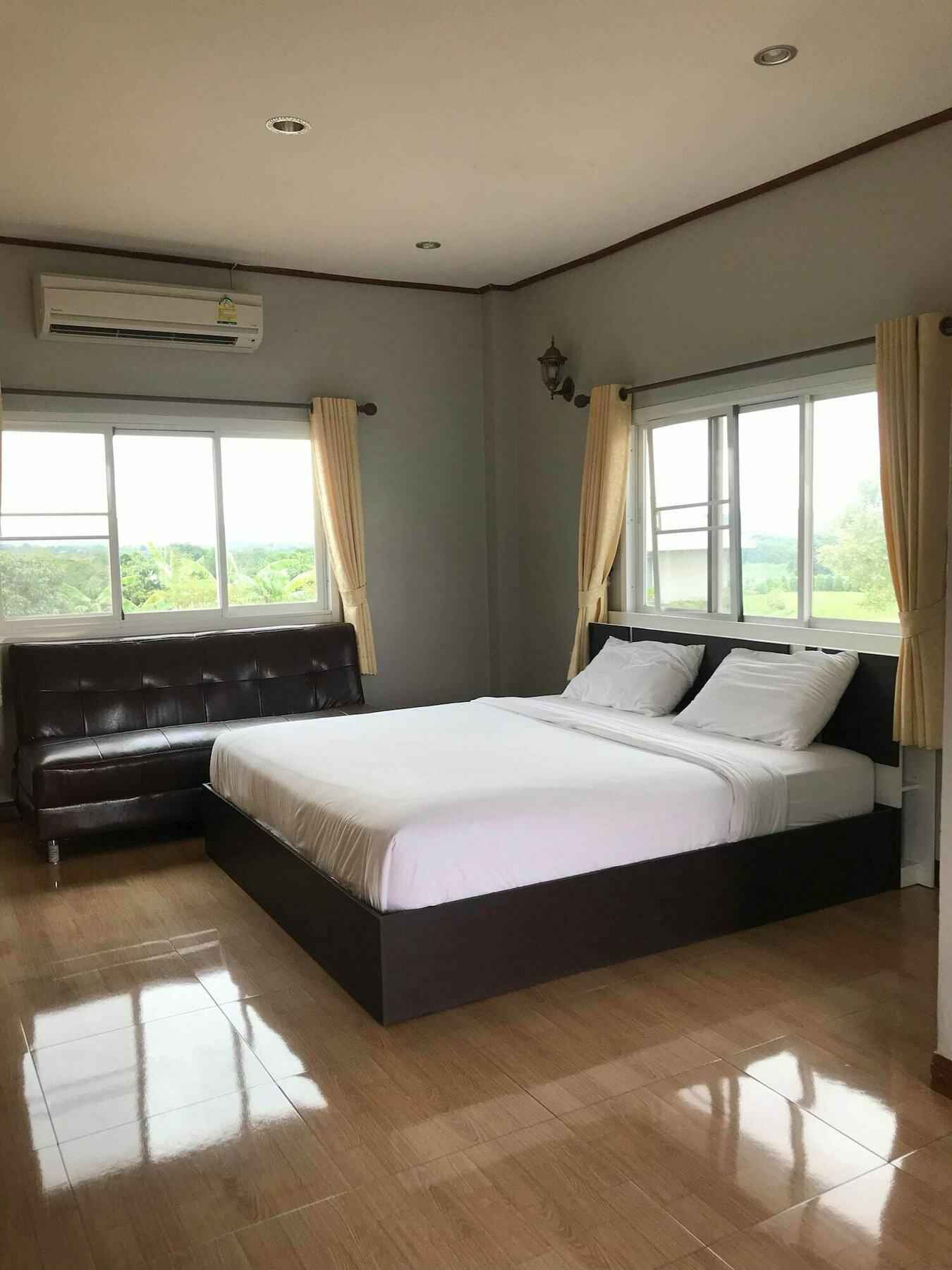 OYO 748 Pada Homestay Mu Si Luaran gambar